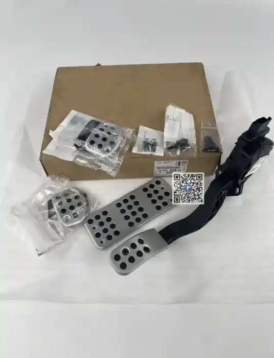 KIT PEDALE ALUMINIU - 1623180280 Preț mic
