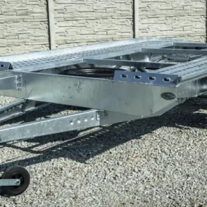Trailer platforma transport auto Niewiadow Jupiter SM 4.5×2.1M, 2700 KG DMC,185R14C Ofertă specială
