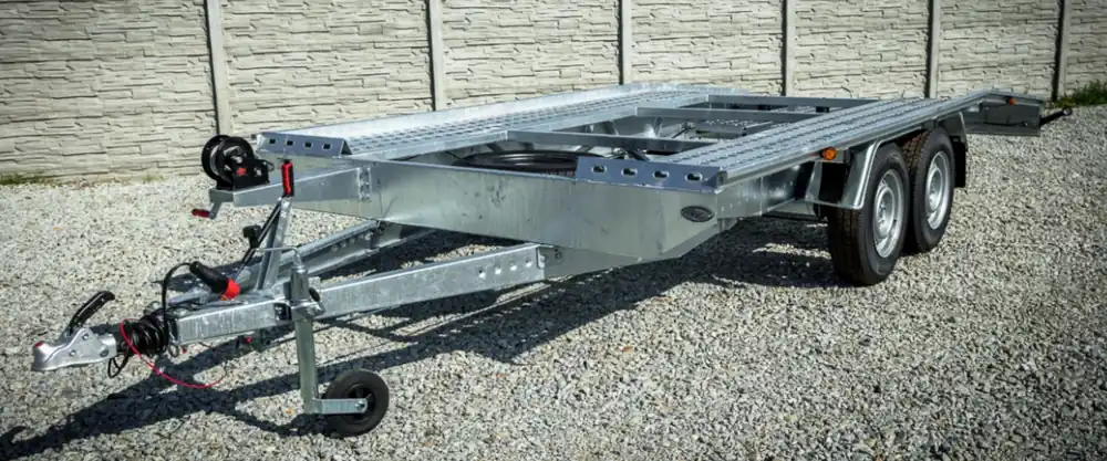 Trailer platforma transport auto Niewiadow Jupiter SM 4.5×2.1M, 2700 KG DMC,185R14C Ofertă specială
